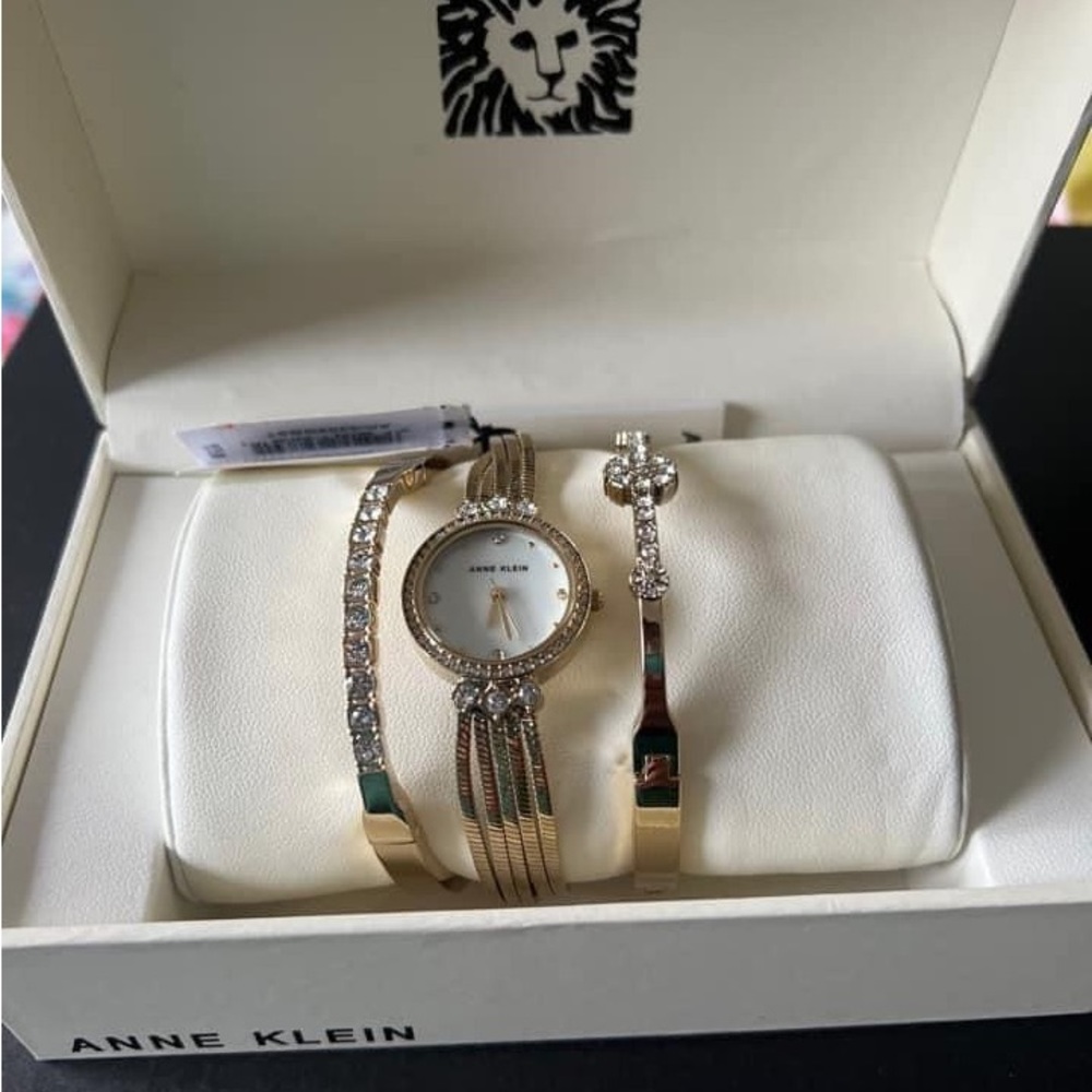 Ann Klein watch set new with tags